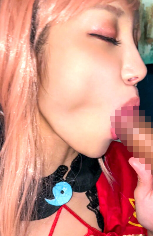 激かわコスプレ美女のフェラ
