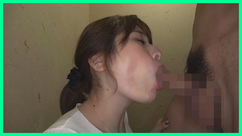 優梨まいなの巨乳パイパンフェラ