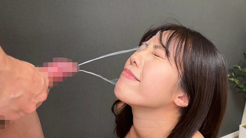 福田ももの濃厚ザーメンぶっかけ顔射